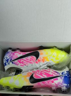 Neymar Jr. x Nike Mercurial Vapor 13 Elite FG 'Jogo Prismatico'