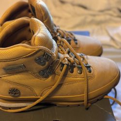 TIMBERLAND BOOTH