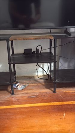 50 inch wide desk