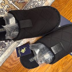 Men’s Slippers Size Medium