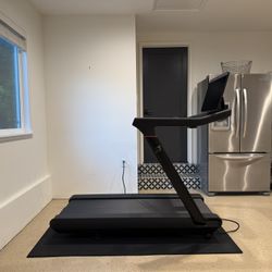 Peloton Tread - Like New, Low Hours, Latest Screen (Pickup or Delivery)