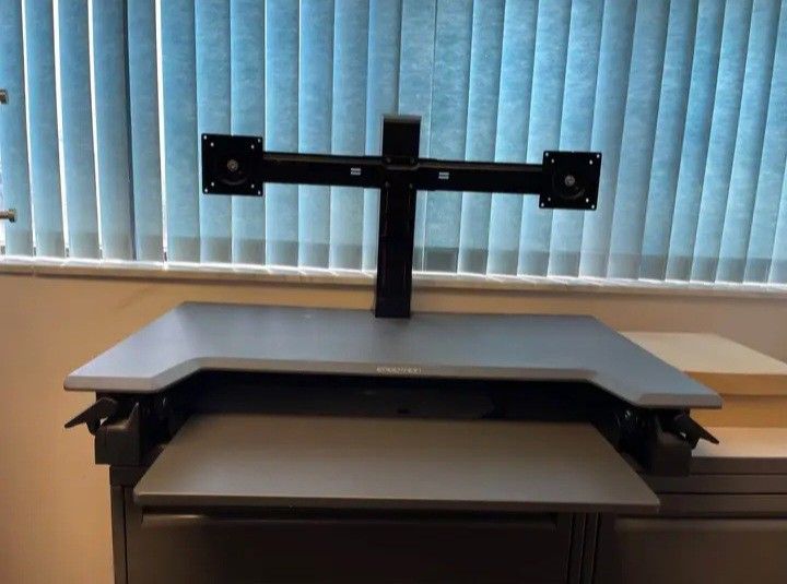 Ergotron–WorkFit-TL Standing Desk-Converter_ Dual-Monitor Sit Stand Desk Riser
