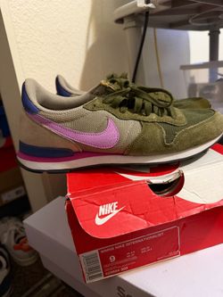 Women Nike
