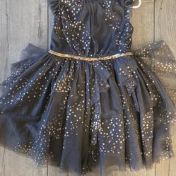 Beautiful dress Size 4-5