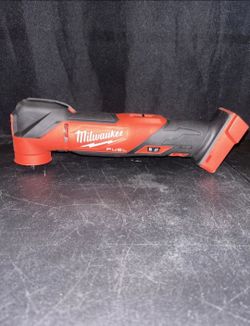 Milwaukee.fuel..18 volt.  Multi tool