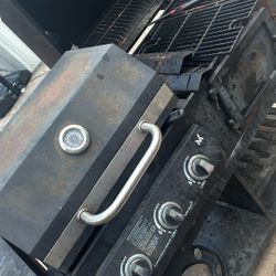 BBQ GRILL gas And Charcoal