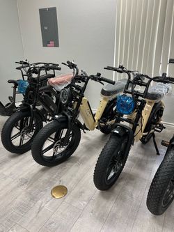 Assembled Fat Tire Moped Style Electric Bike