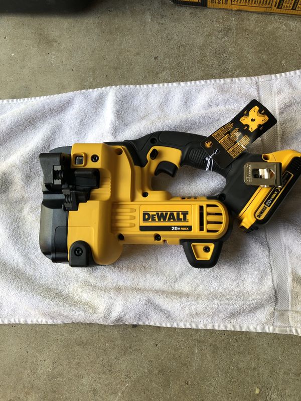 Dewalt DCS350D1 cordless threaded rod cutter (new) for Sale in Roswell