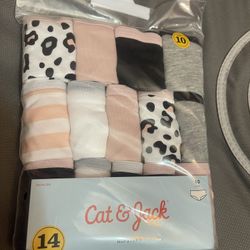 CAT AND JACK HIPSTER 