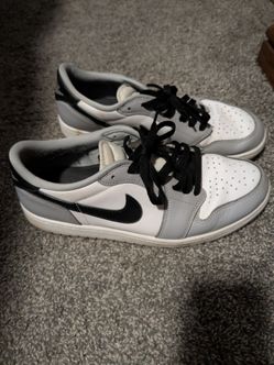 Men's Jordans size 11
