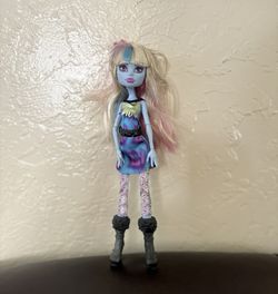 Abbey Bominable Monster High Doll