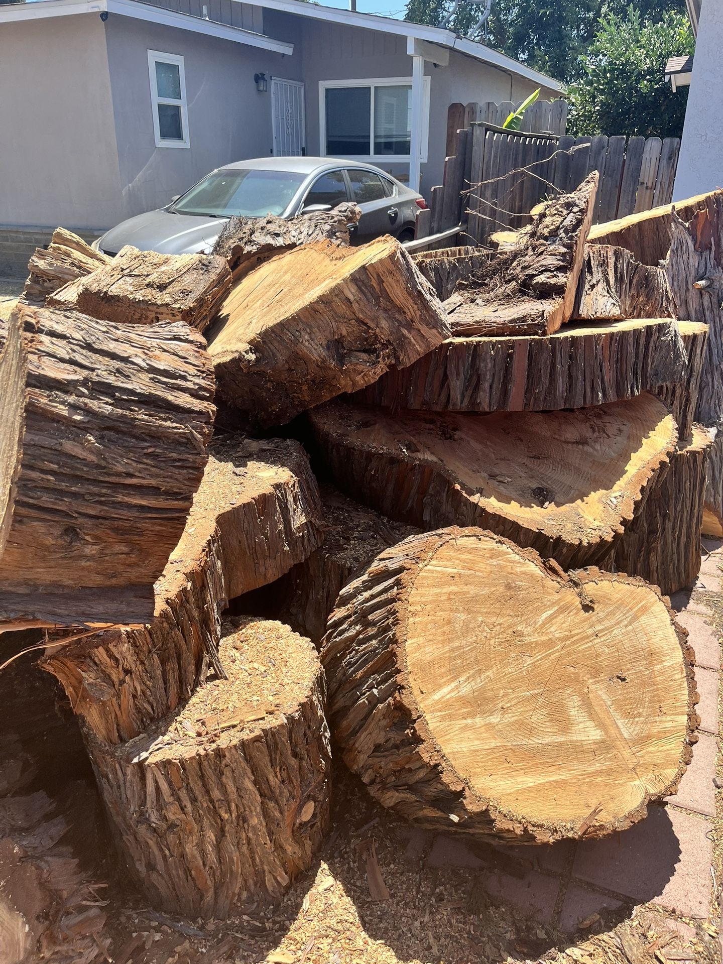 Free Cedar Wood Rounds!!!! Come And Get It!