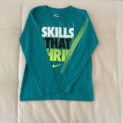 Nike Girl Size 6 Green New Long Sleeves Shirt