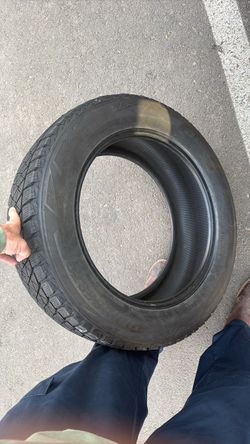 225/60/18 Bridgestone tire