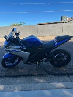 Yamaha R3