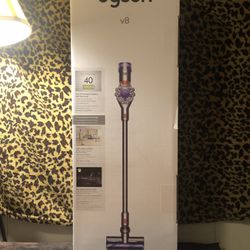 Brand New Never Open Dyson Cordless V8 Vacuum