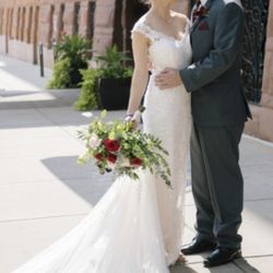 Justin Alexander Wedding Dress – Size 2/6 – Lace + Train