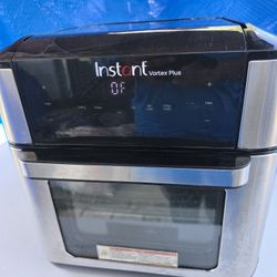 Instant Pot Vortex Plus 10 Quart Black Air Fryer Oven 