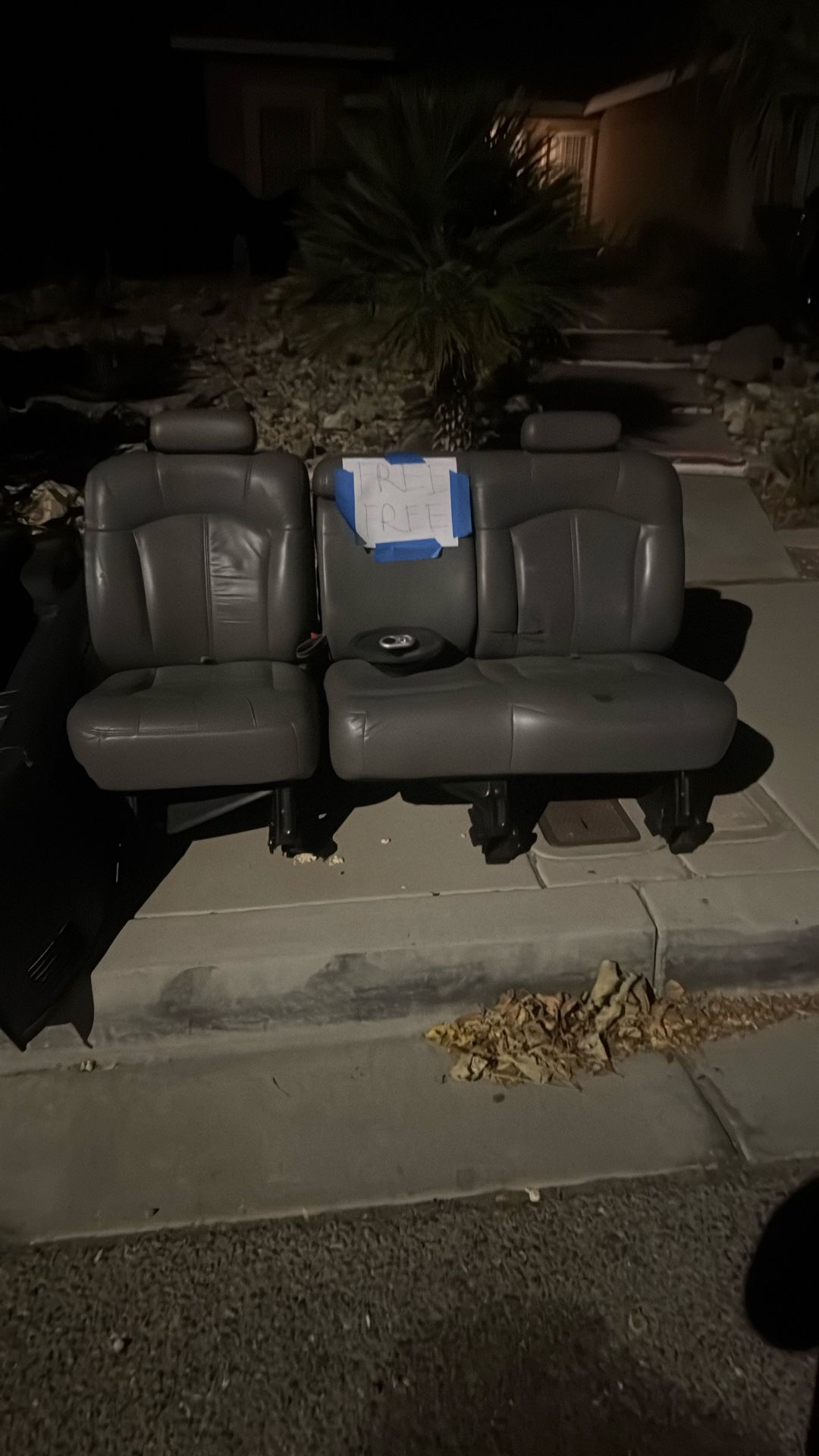 Free Suburban Interior 