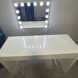 White Vanities & Makeup Table With mirror 