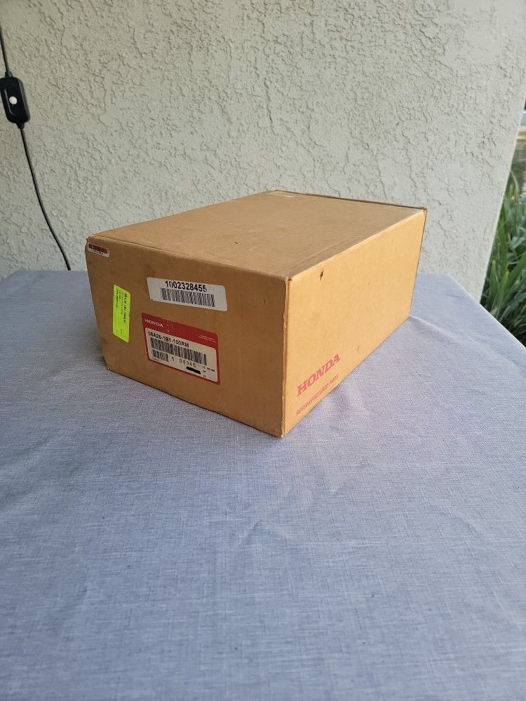 CD changer Genuine Honda Pilot New Reman By OEM