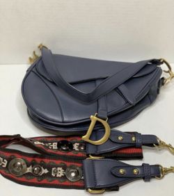 Trendy purse