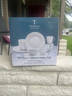 OrlyMaison 12-Piece Stoneware Dinnerware Set