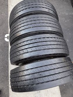 4 Used Tires 245 70r19.5 Continental Contry Hybrid HDS May Be 85%Traed On, DOT 1122 , LR G , $370.00 al4