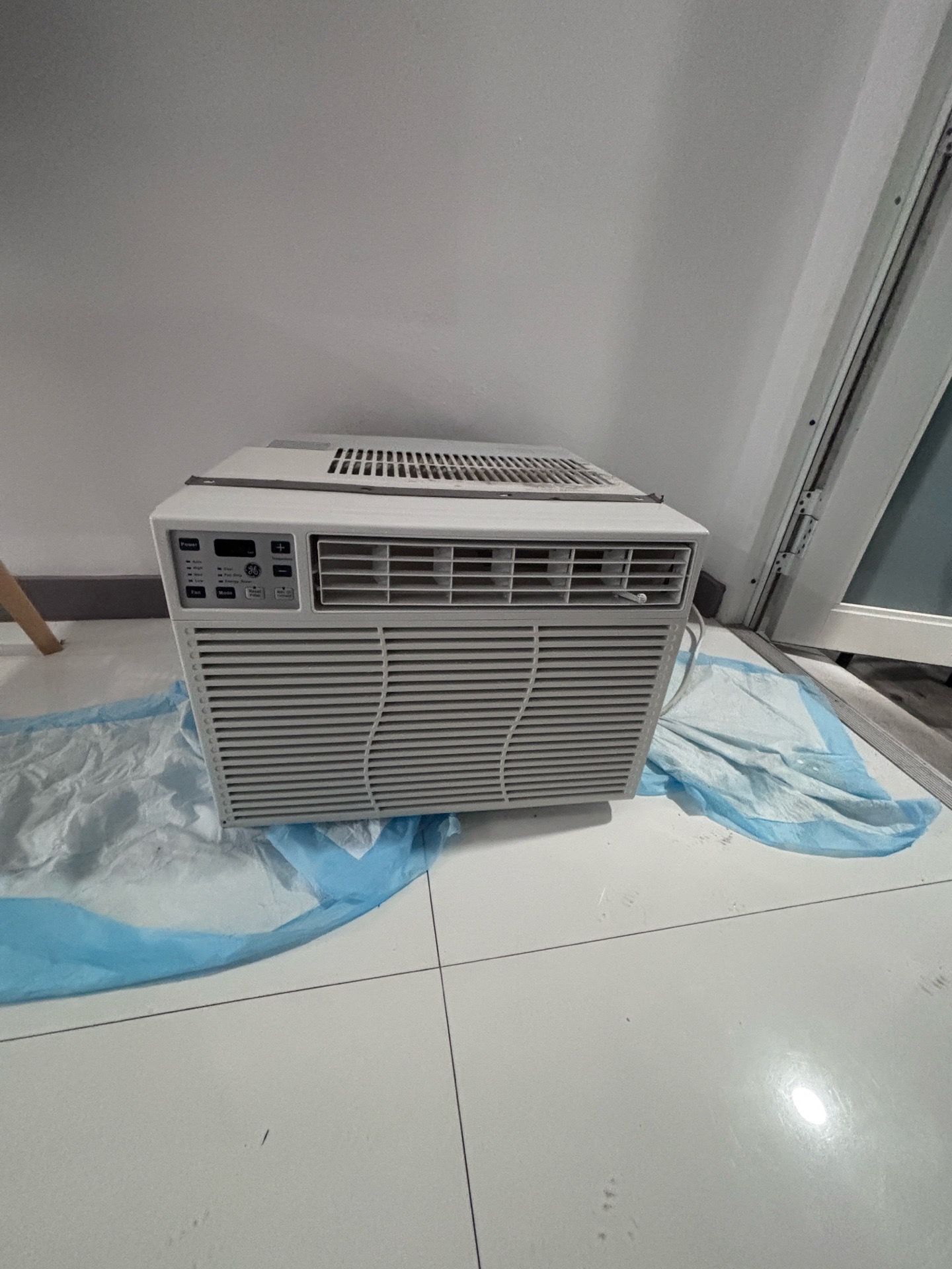 General Electric wall unit Ac