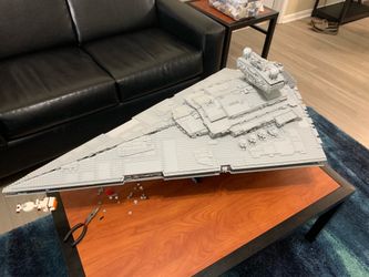 LEGO UCS Imperial Star Destroyer (#75252)