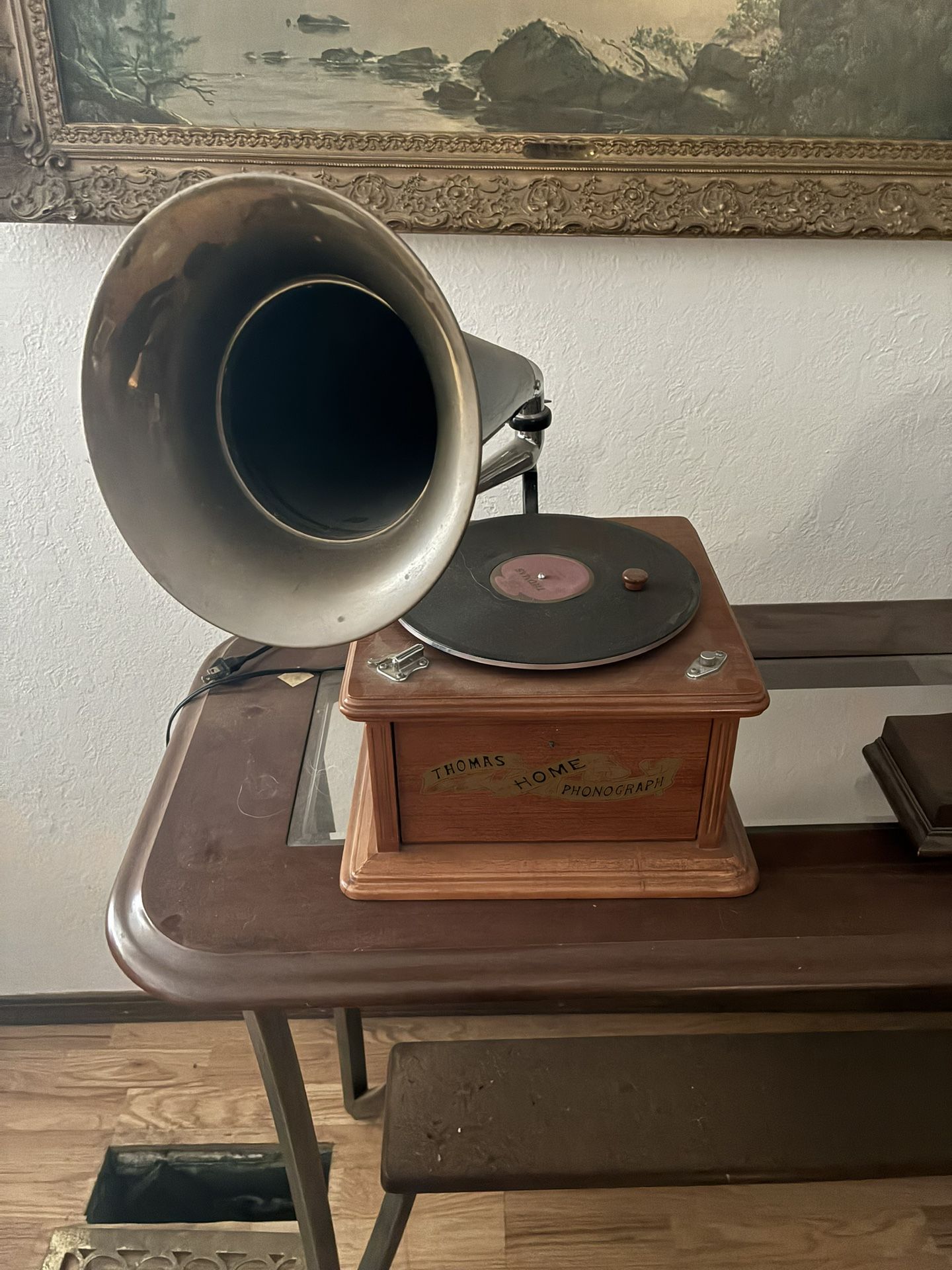 Thomas Home Phonograph