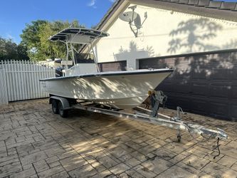 1989 Seacraft 20.8 Ft Center Console 