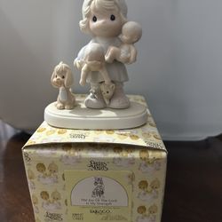 Precious moments the joy of the Lord is my strength figurine