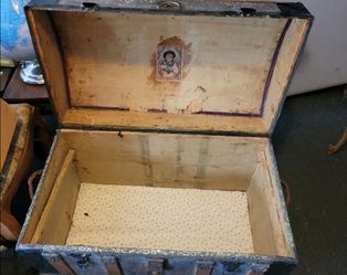 Victorian Steamer Trunk