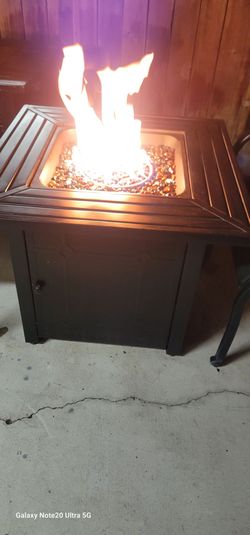 Propane fire pit new condition 75