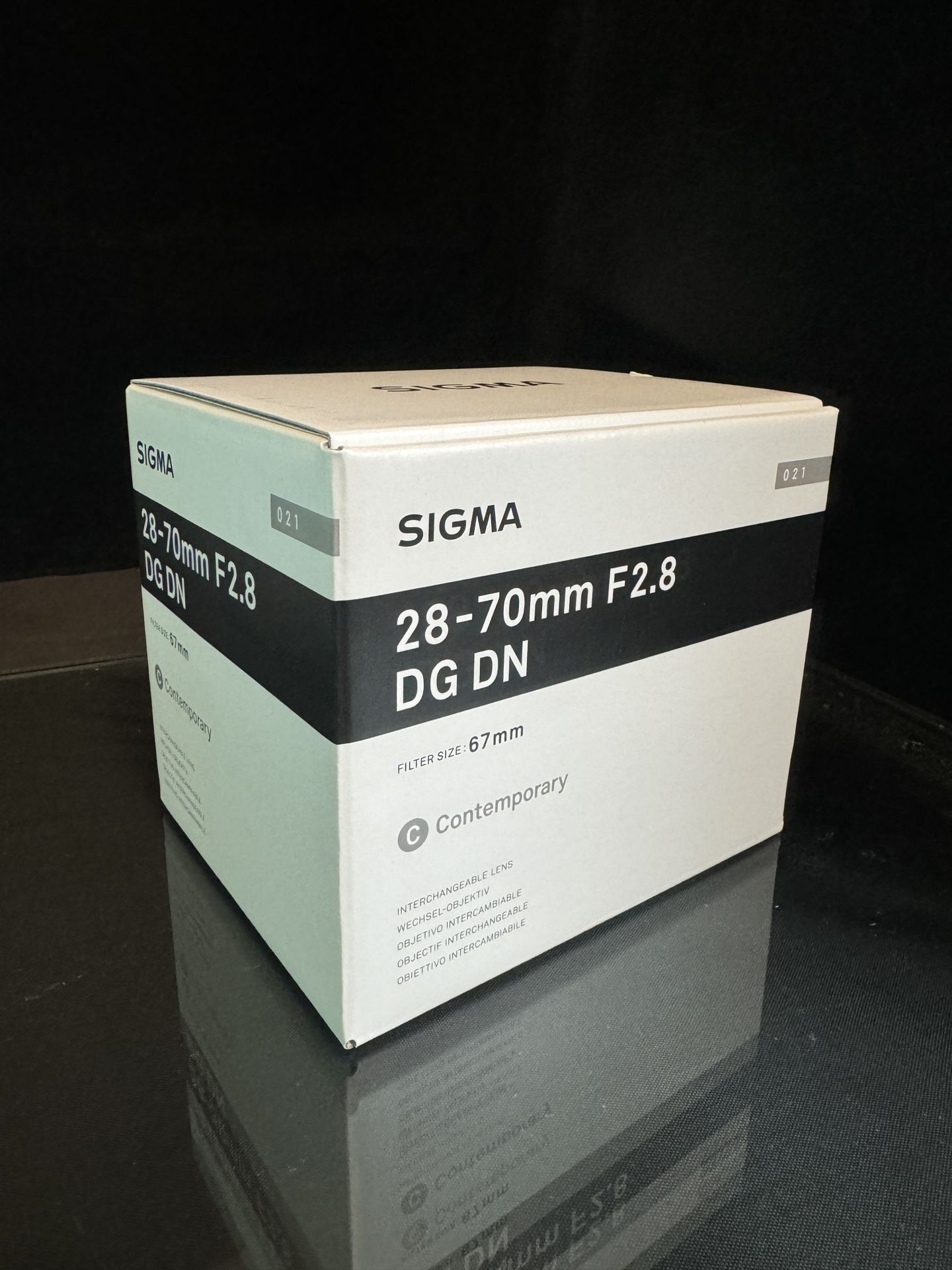 Sigma 28 70mm f/2.8 DG DN Contemporary Lens for Sony E $795