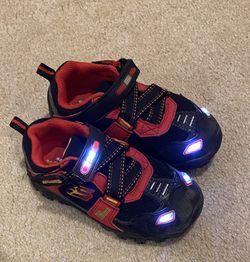 Skechers - fire rescue lightning sneakers