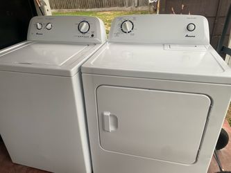 Amana washer and dryer set