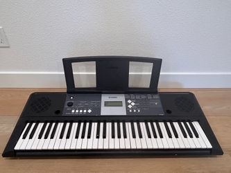 Yamaha YPT230 keyboard piano