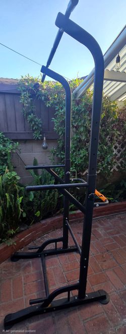 Pull up bar . Dip station
