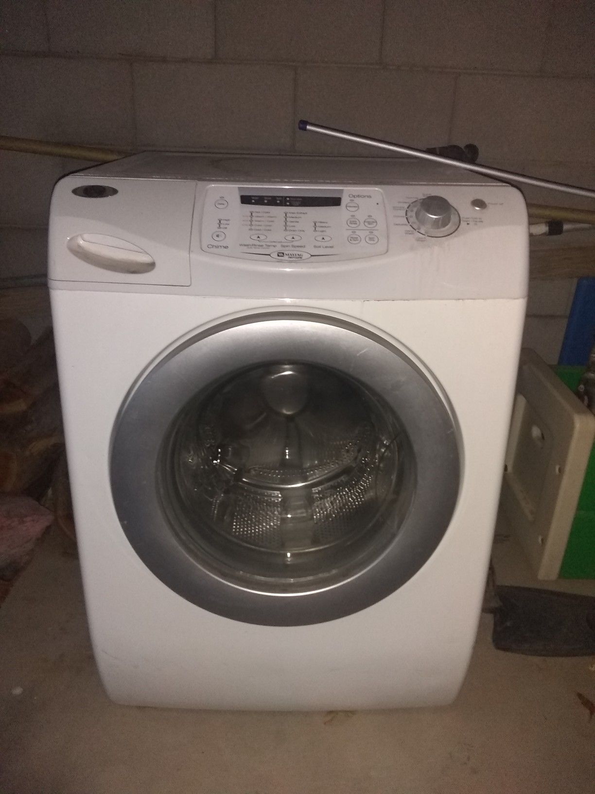 Maytag Neptune front loading washing machine