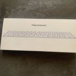 Apple Magic Keyboard 