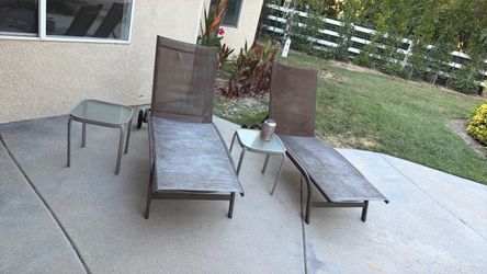 Outdoor Patio Chaise Lounge Set