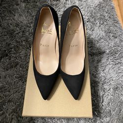 Christian louboutin heels black suede size 34