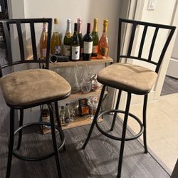 Bar Stools 
