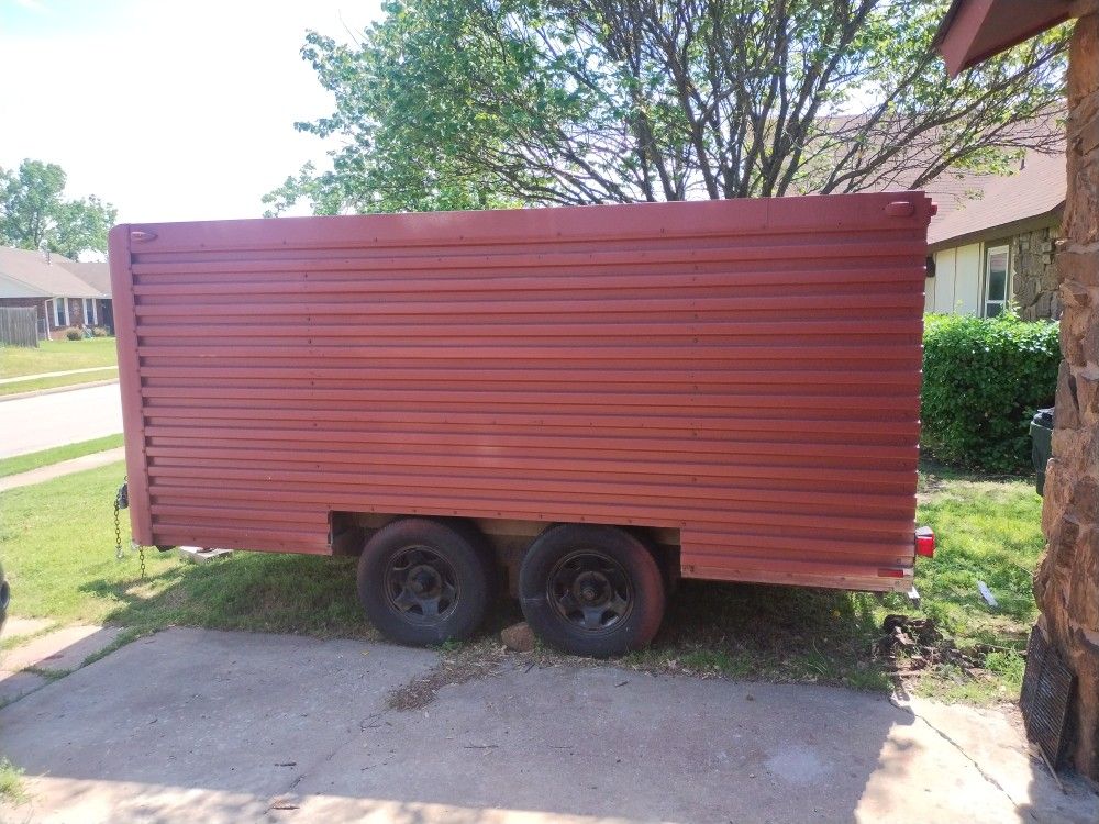 Enclosed Trailer