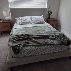 Queen Size Upholstered Bedframe - Light Gray - Mattress NOT Included