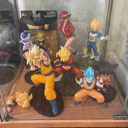 Dragon ball statues