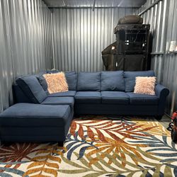 Beautiful Blue Sectional 