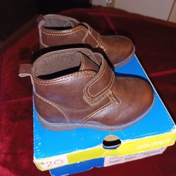 Toddler Boys Size 7 Medium Boots $20